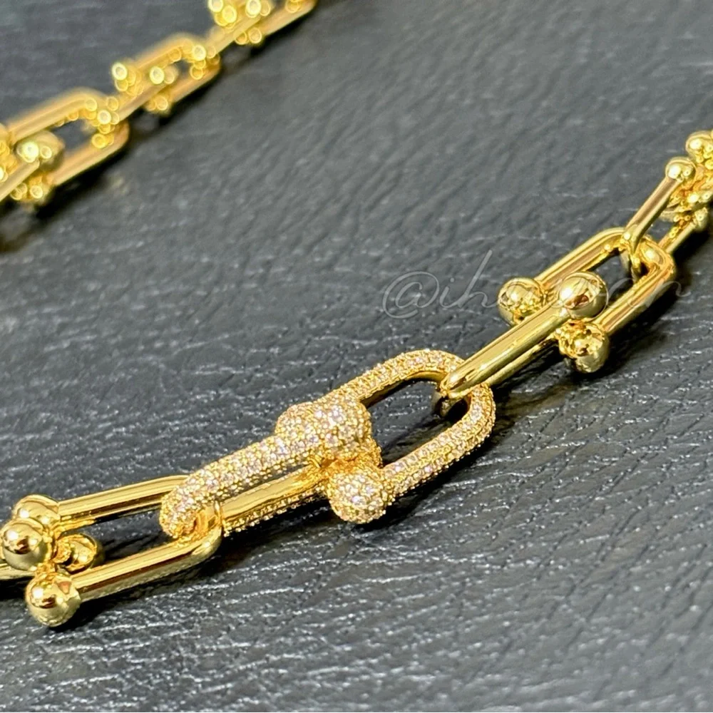 Elegant 14K Gold Plated Cubic Zirconia Graduated U Link Chain Necklace